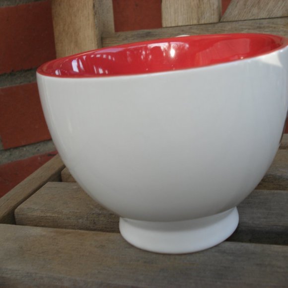 LIPSTICK IS A GIRL'S BEST FRIEND Cup = 10 Strawberry Street - Picture 3 of 5